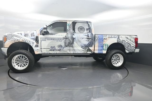 Used 2018 Ford F350 Platinum w/ Platinum Ultimate Package AWD/4WD image 2