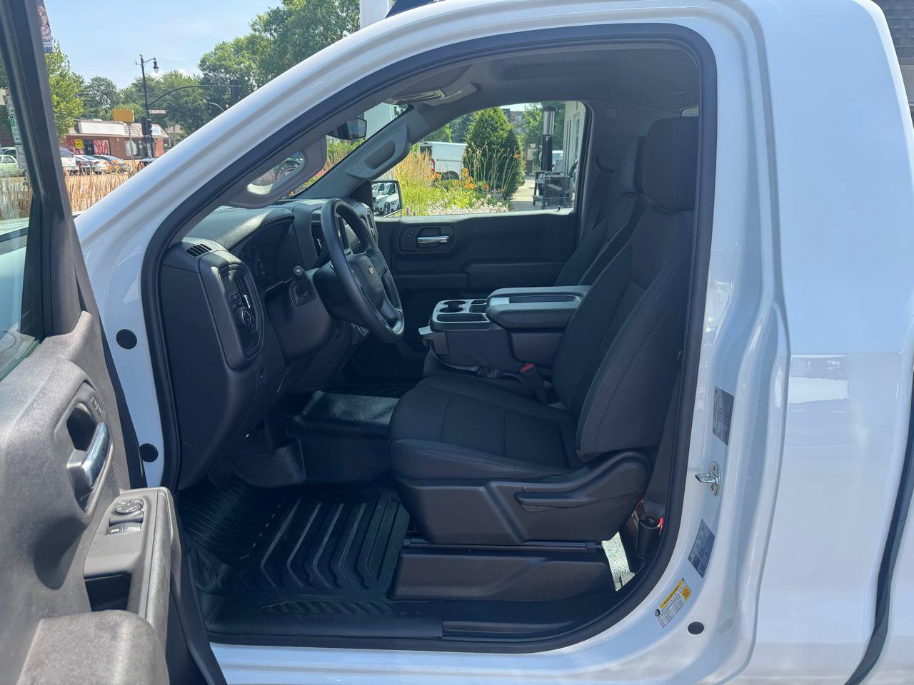 Used 2025 Chevrolet Silverado 1500 W/T RWD image 12