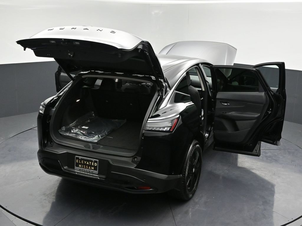 Used 2025 Nissan Murano SV image 34