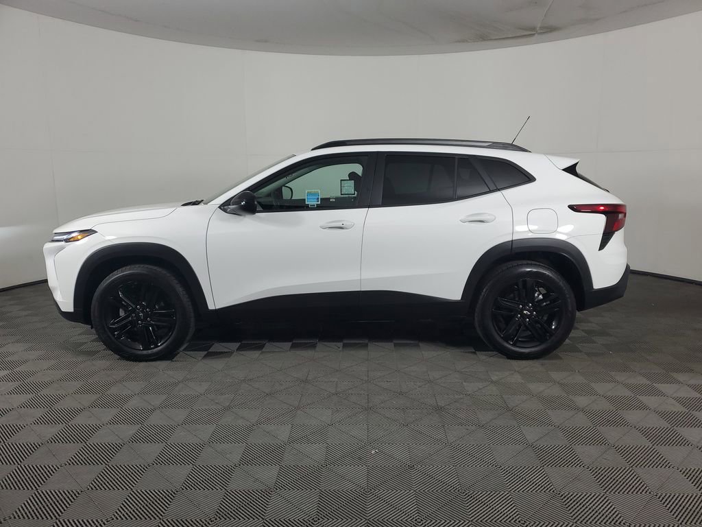 Used 2026 Chevrolet Trax ACTIV image 7