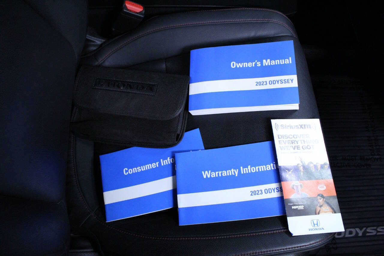 Used 2023 Honda Odyssey Sport image 41