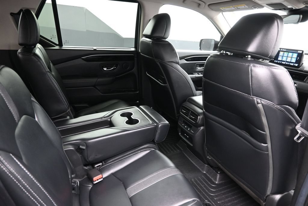 Certified 2024 Honda Pilot EX-L image 16