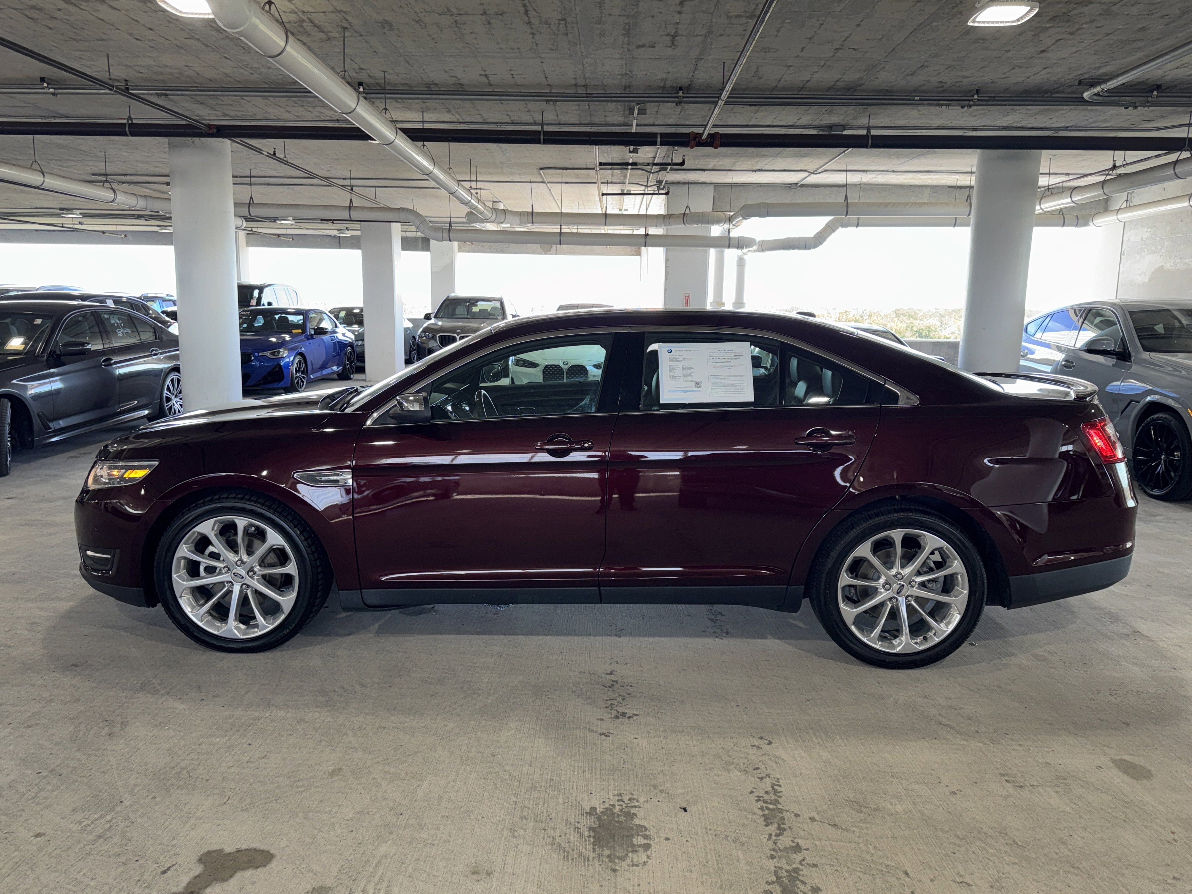 Used 2018 Ford Taurus Limited image 5