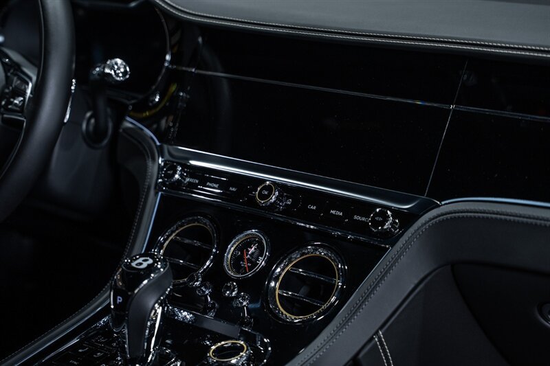 Used 2020 Bentley Continental GT V8 AWD/4WD image 58