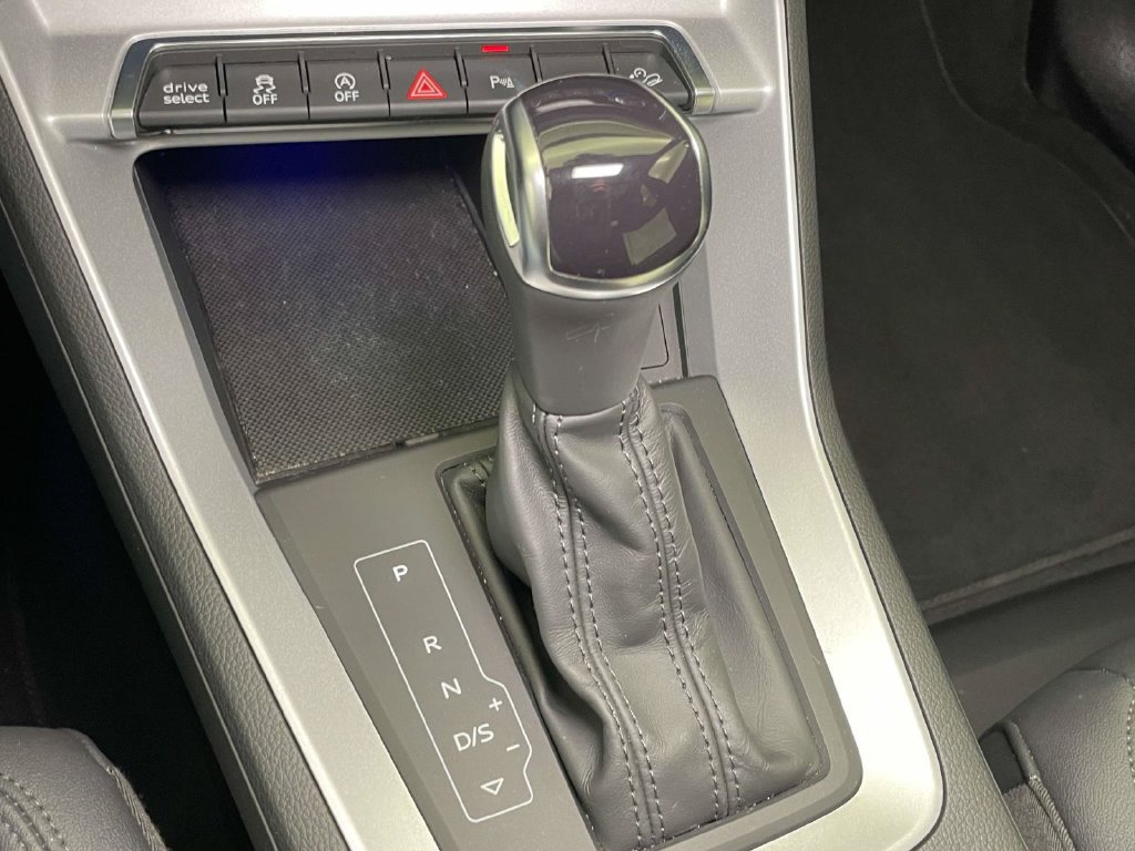 Used 2022 Audi Q3 2.0T Premium Plus AWD/4WD image 34