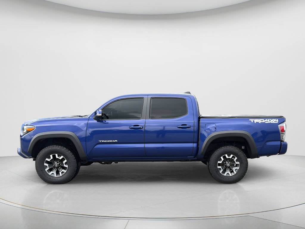Used 2023 Toyota Tacoma TRD Off-Road w/ Advanced Technology Package AWD/4WD image 9