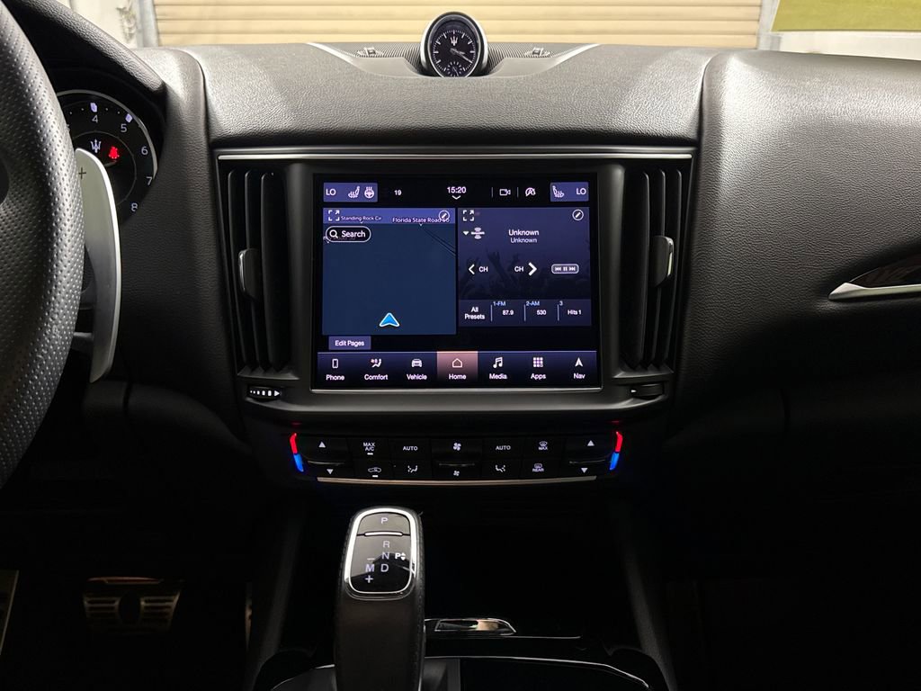 Used 2022 Maserati Levante GT image 17