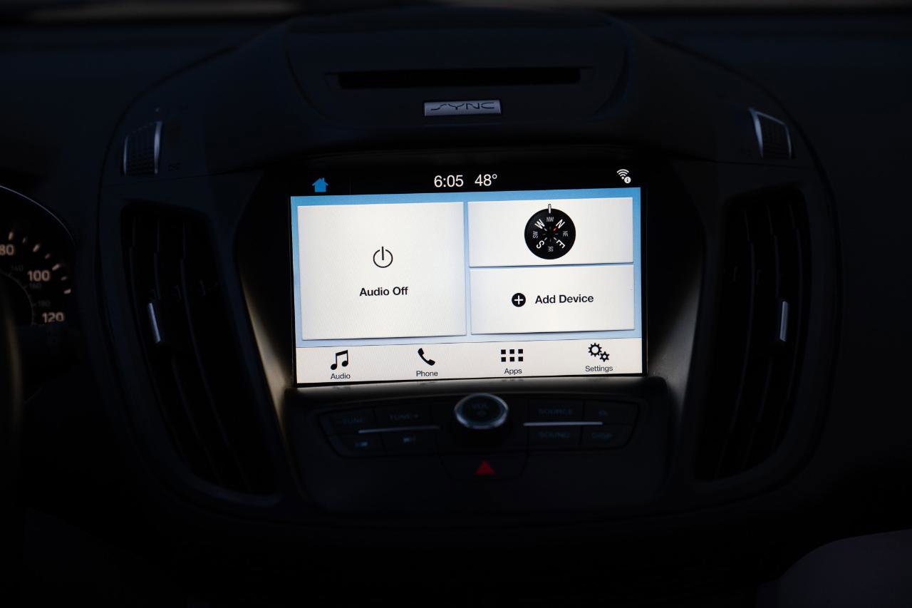 Used 2018 Ford Escape SEL w/ Ford Safe & Smart Package image 32