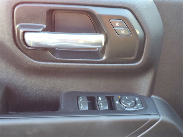 Used 2021 Chevrolet Silverado 1500 Custom Trail Boss w/ LPO, Dark Essentials Package image 16