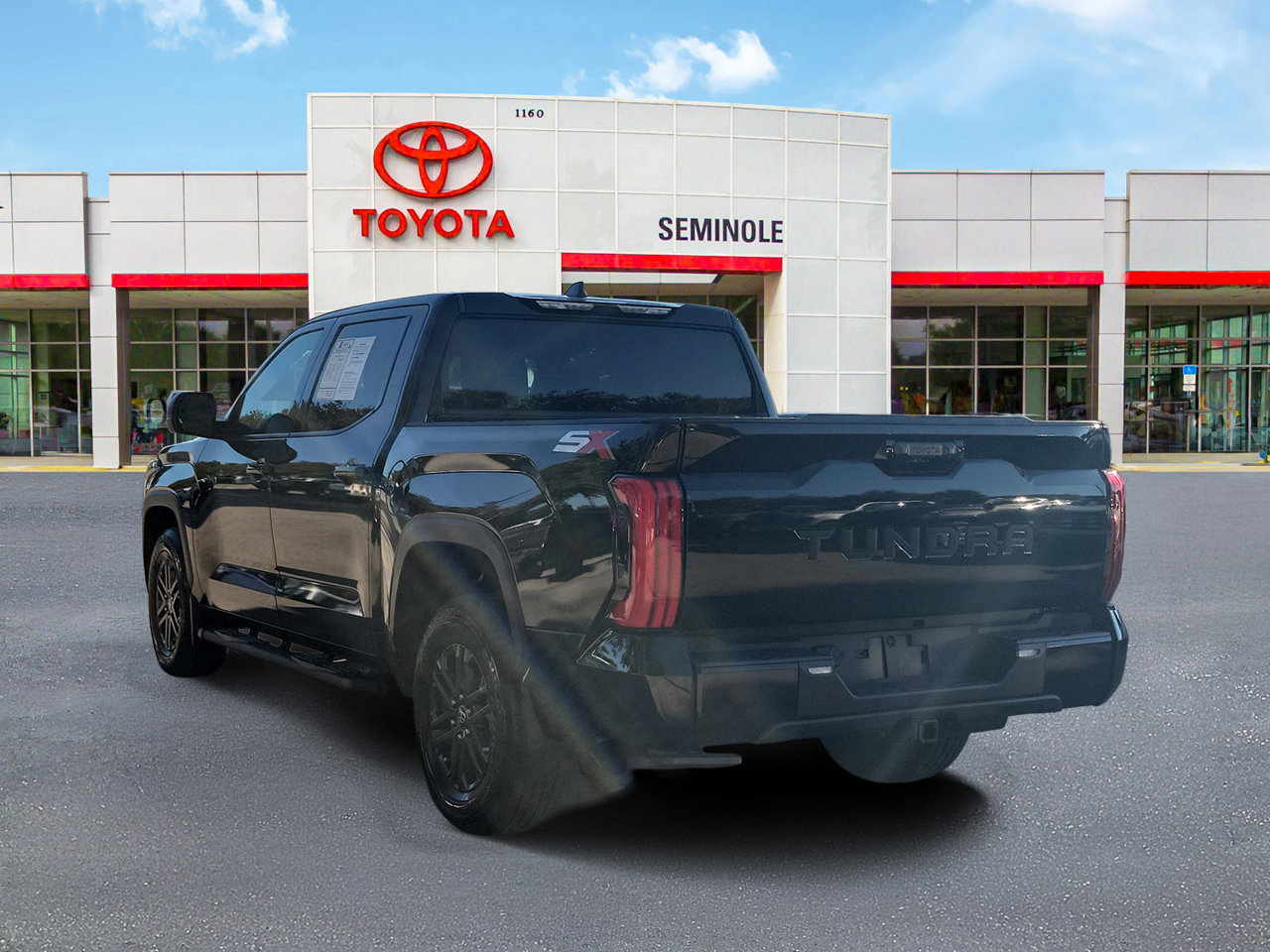 Used 2025 Toyota Tundra SR5 w/ SX Package RWD image 4