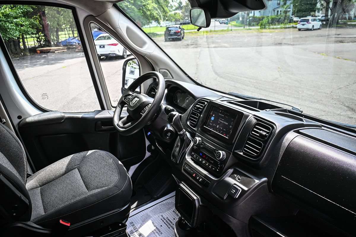 Used 2022 RAM ProMaster 3500 w/ Convenience Group FWD image 20