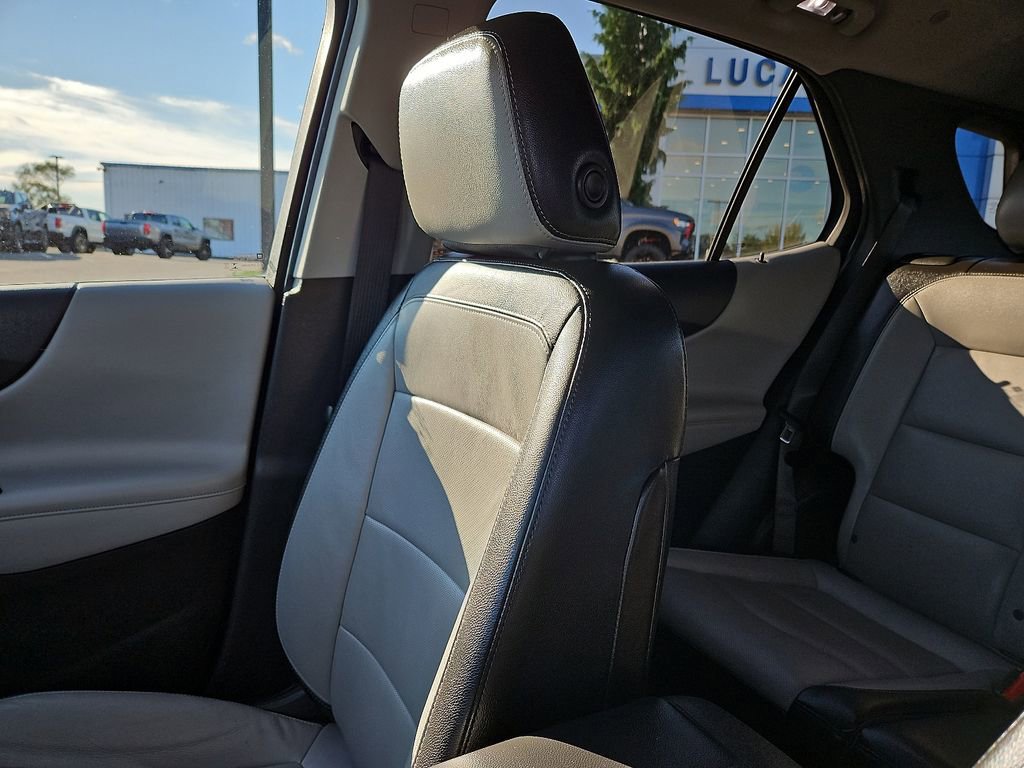 Used 2021 Chevrolet Equinox Premier AWD/4WD image 18