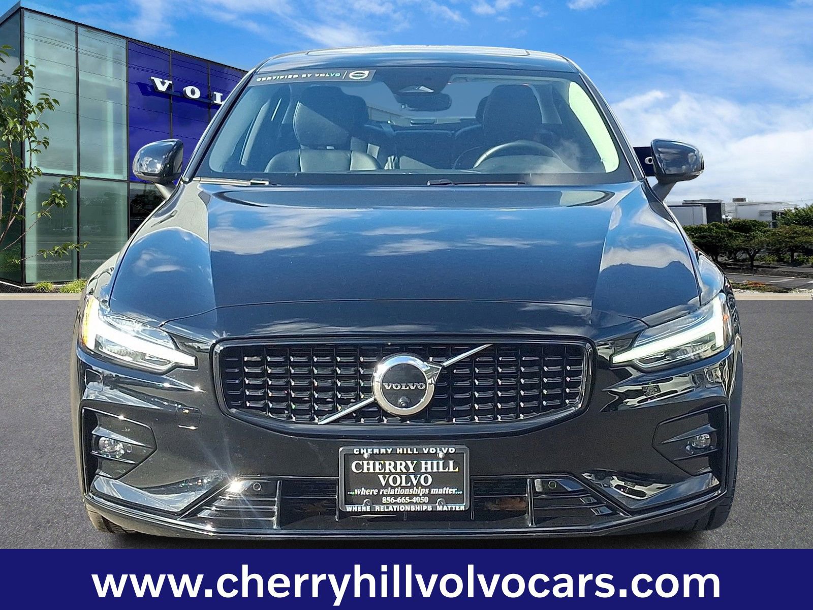 Certified 2023 Volvo S60 B5 Plus w/ Climate Package image 2