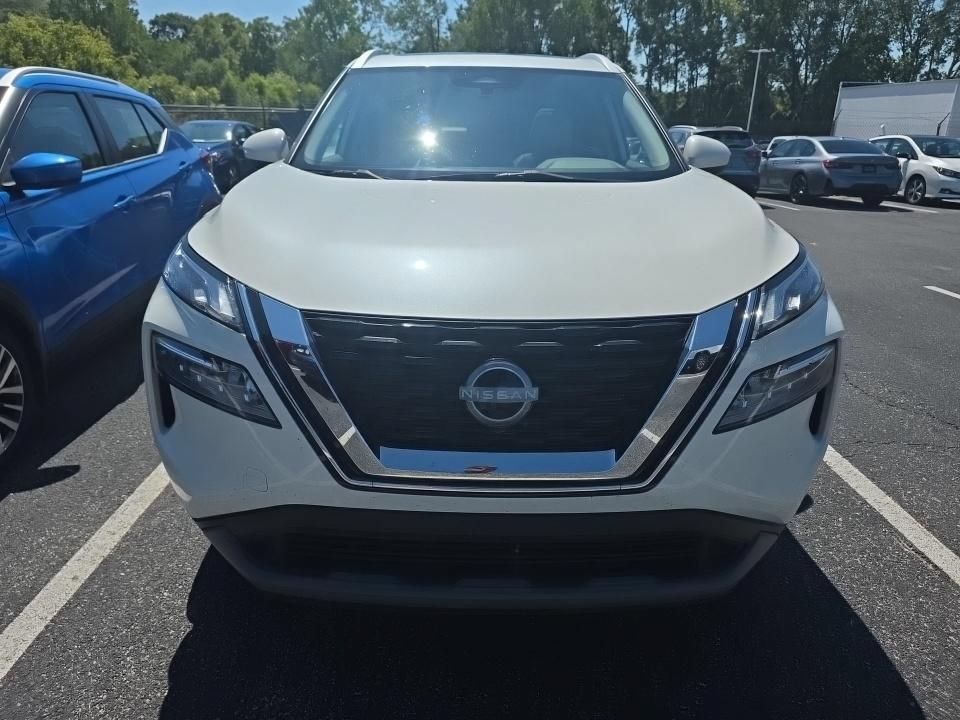 Certified 2023 Nissan Rogue SV w/ SV Premium B Package AWD/4WD image 2