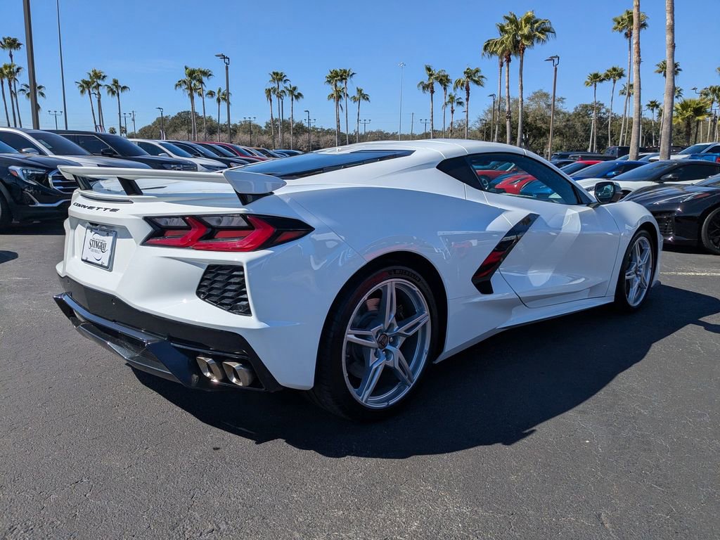 Used 2025 Chevrolet Corvette Stingray Premium Cpe w/ Z51 Performance Package image 4