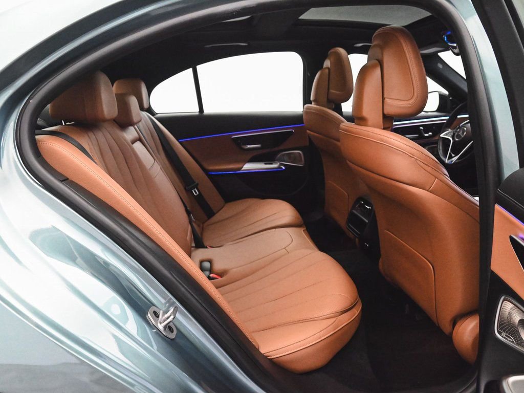 Used 2024 Mercedes-Benz E 450 4MATIC Sedan image 35