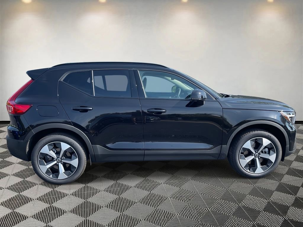 New 2026 Volvo XC40 B5 Plus w/ Protection Package Premier image 2