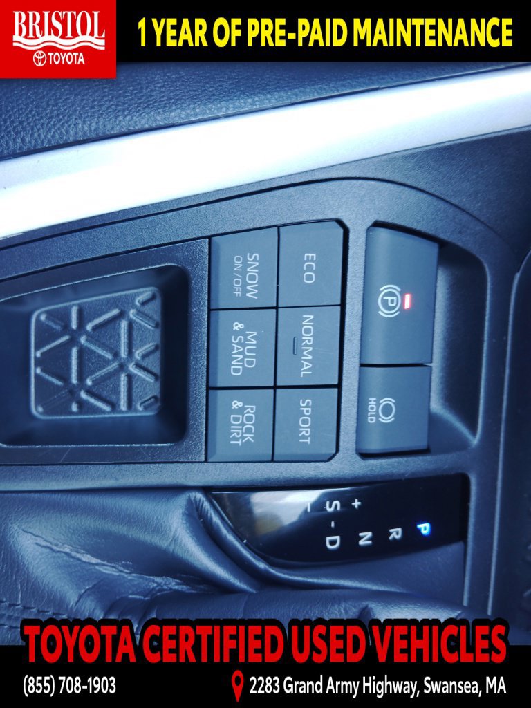 Certified 2025 Toyota RAV4 LE AWD/4WD image 27