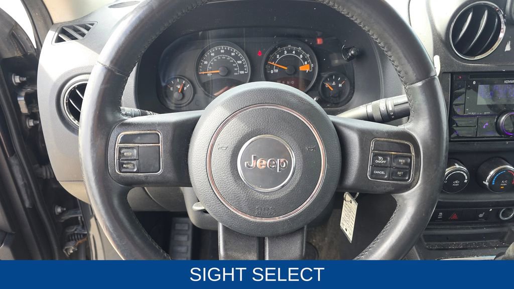 Used 2014 Jeep Patriot Latitude image 15