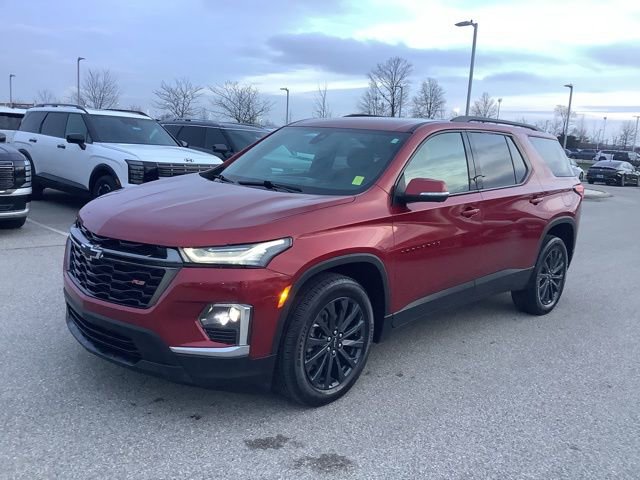 Used 2023 Chevrolet Traverse RS image 1