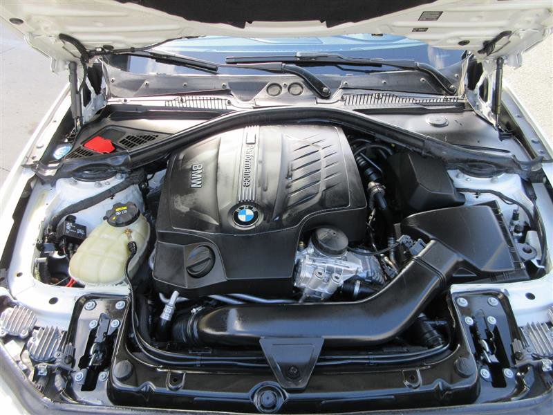 Used 2016 BMW M235i Coupe w/ Technology Package image 31