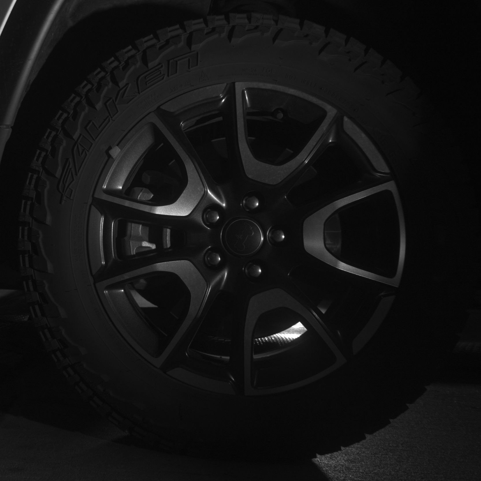 Used 2025 Jeep Compass Trailhawk image 12