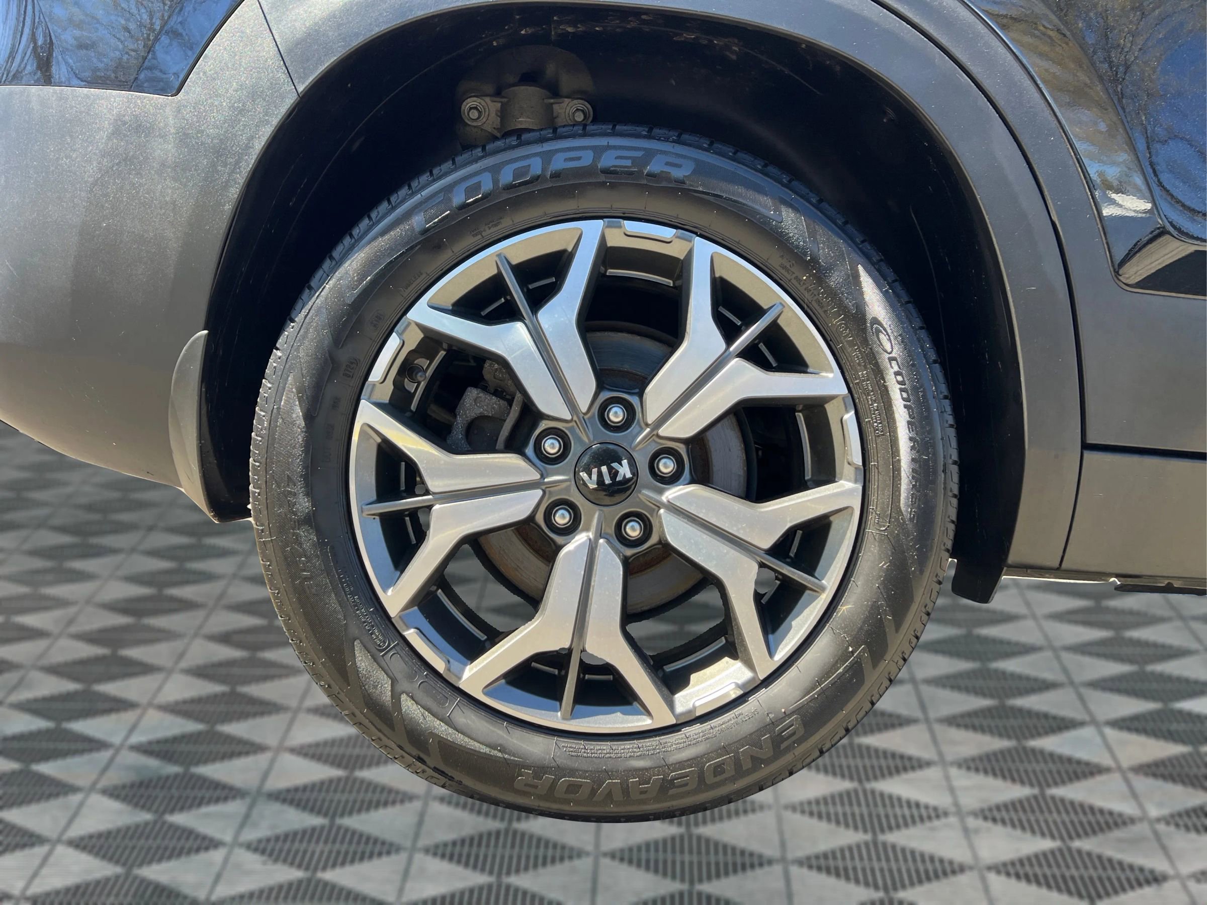 Used 2021 Kia Seltos EX image 21