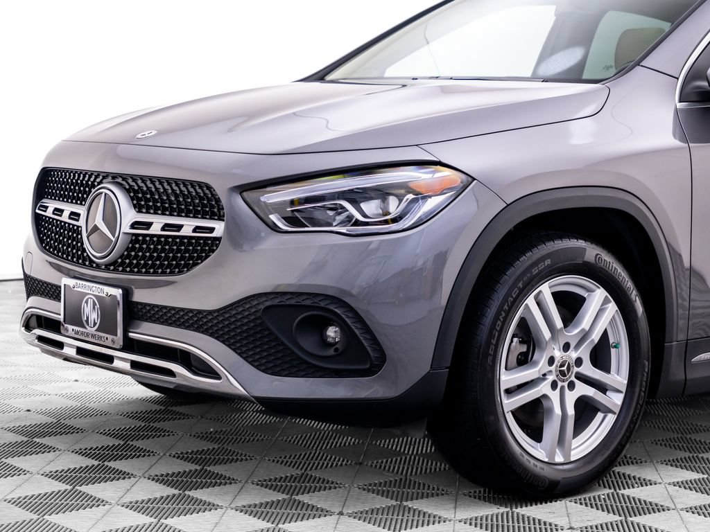 Used 2023 Mercedes-Benz GLA 250 4MATIC w/ Premium Package image 41