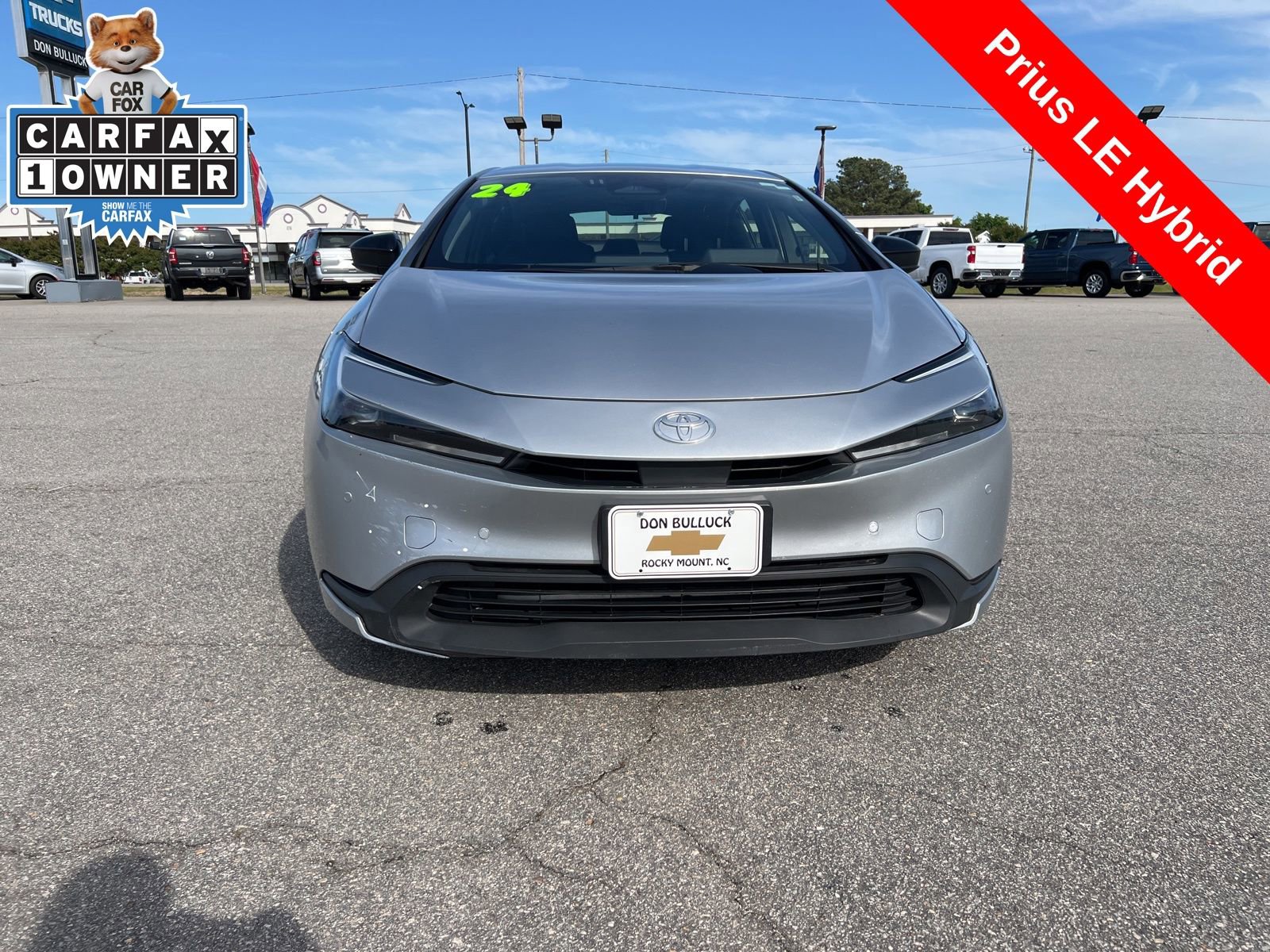 Used 2024 Toyota Prius LE FWD image 8
