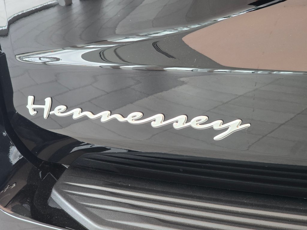 Used 2025 Cadillac Escalade V AWD/4WD image 16