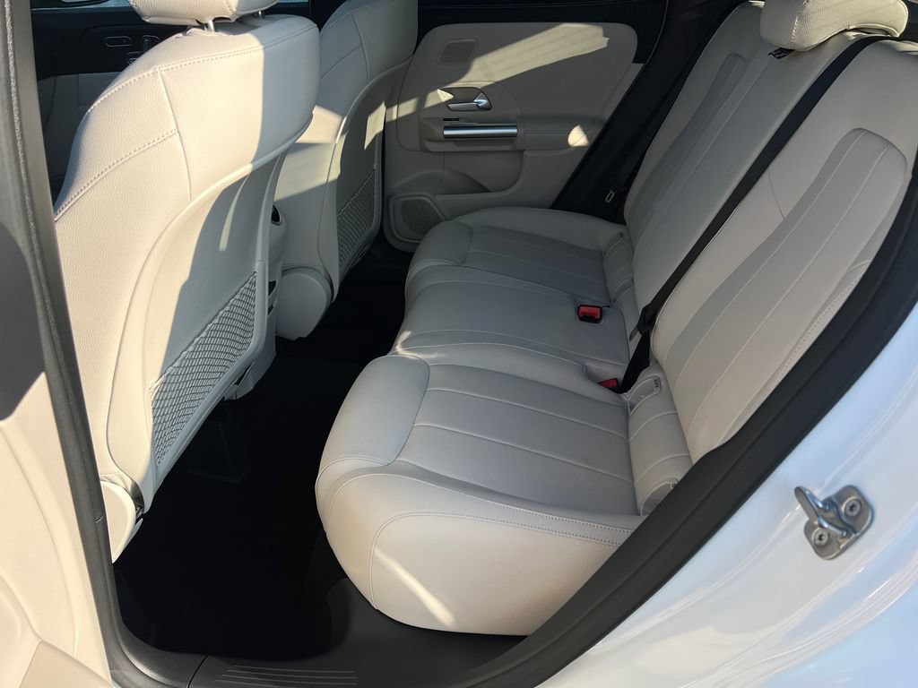 New 2026 Mercedes-Benz GLA 250 4MATIC image 25