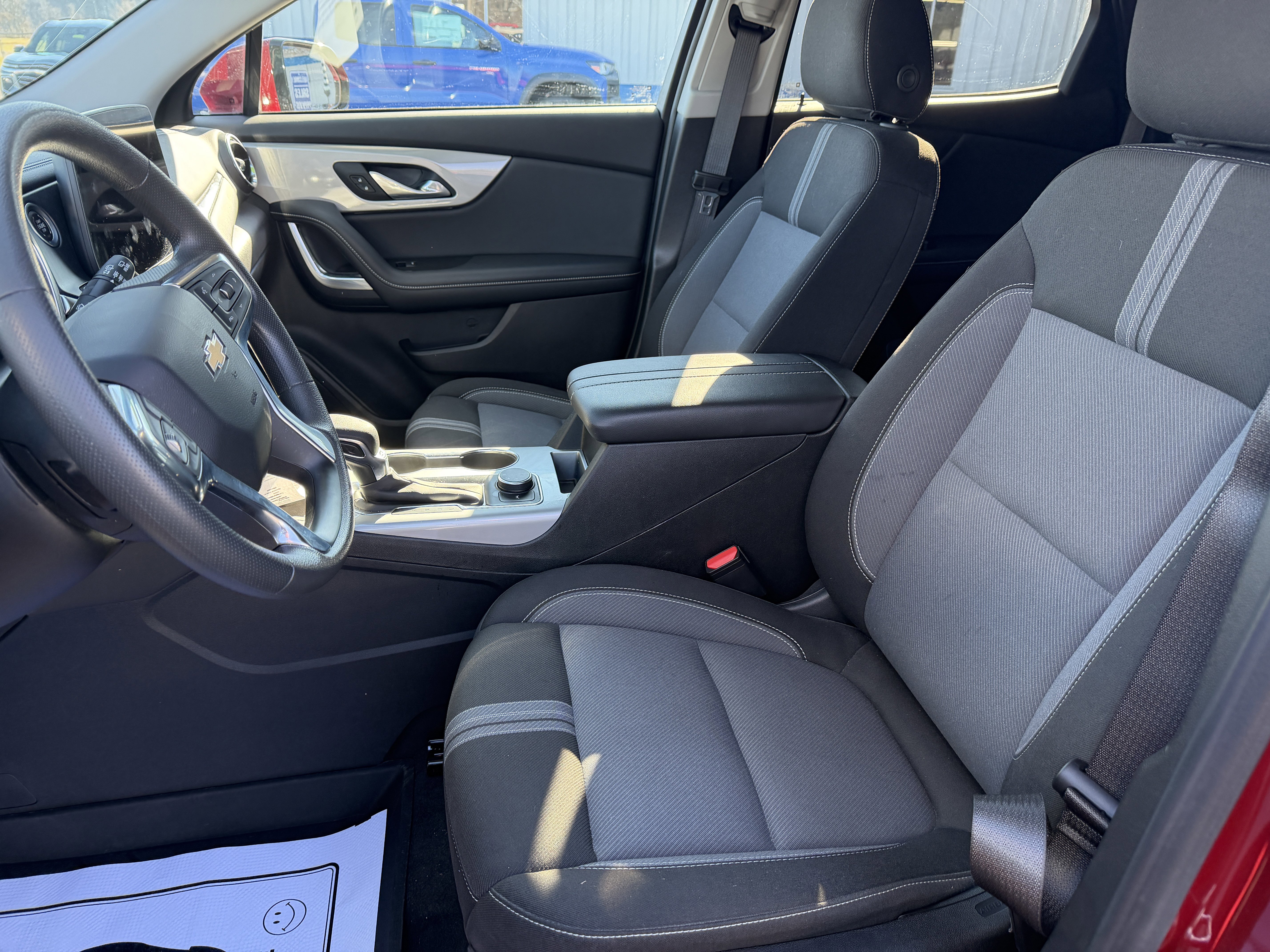 Used 2024 Chevrolet Blazer LT w/ Convenience Package image 9