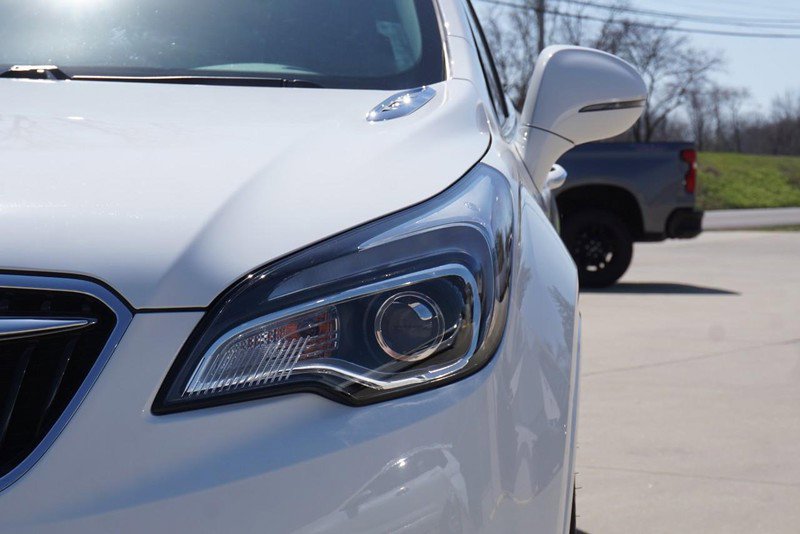 Used 2019 Buick Envision Essence image 10