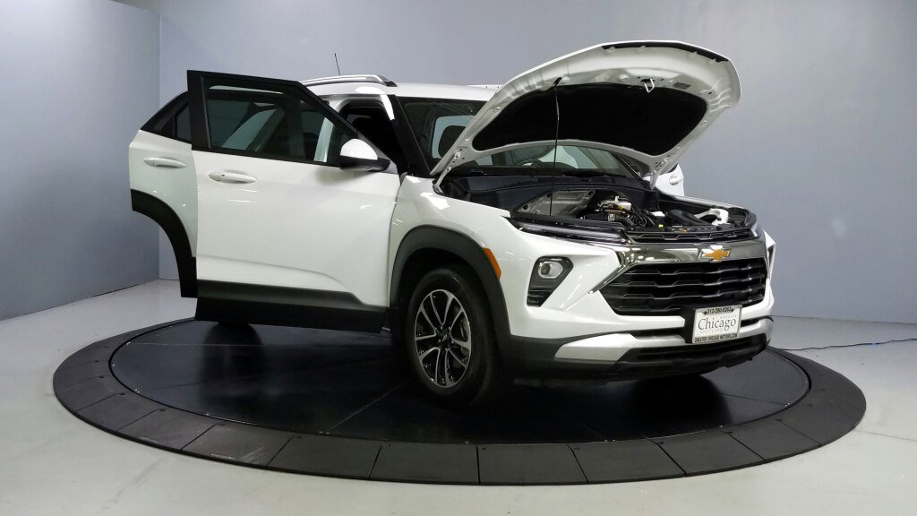 Used 2025 Chevrolet TrailBlazer LT image 16