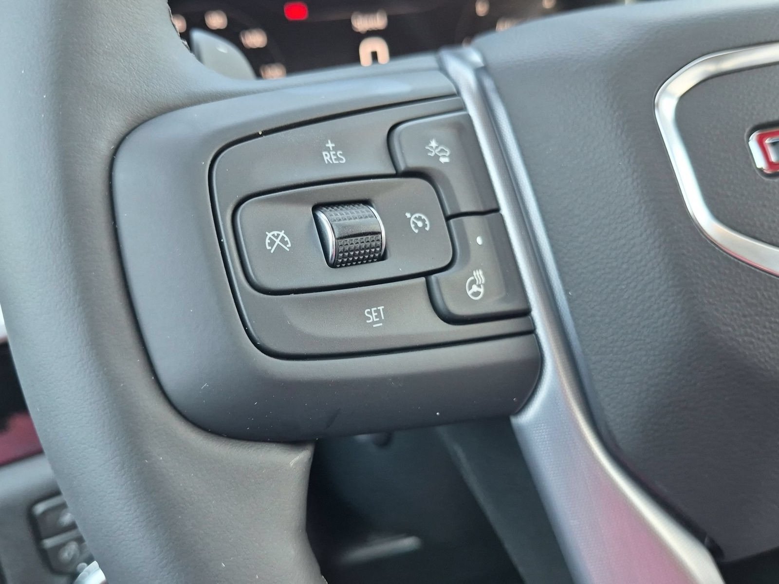 New 2026 GMC Sierra 1500 SLT AWD/4WD image 13