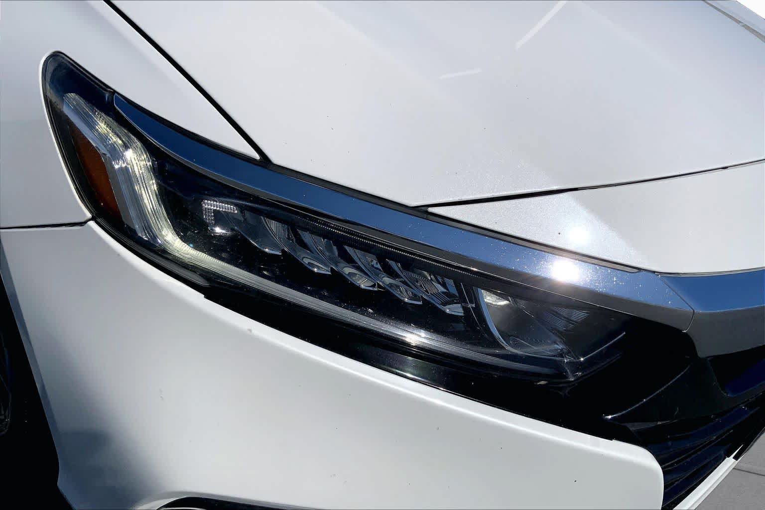 Used 2020 Honda Accord EX image 27