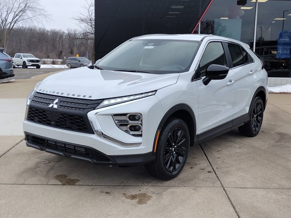 New 2026 Mitsubishi Eclipse Cross LE image 1