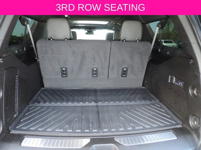 Certified 2024 Chevrolet Suburban Z71 w/ Luxury Package image 19