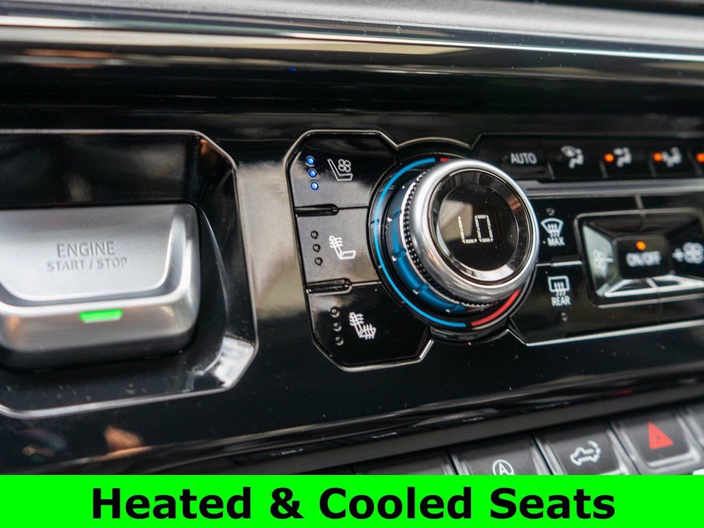 Used 2024 GMC Sierra 1500 AT4 w/ AT4 Preferred Package image 8