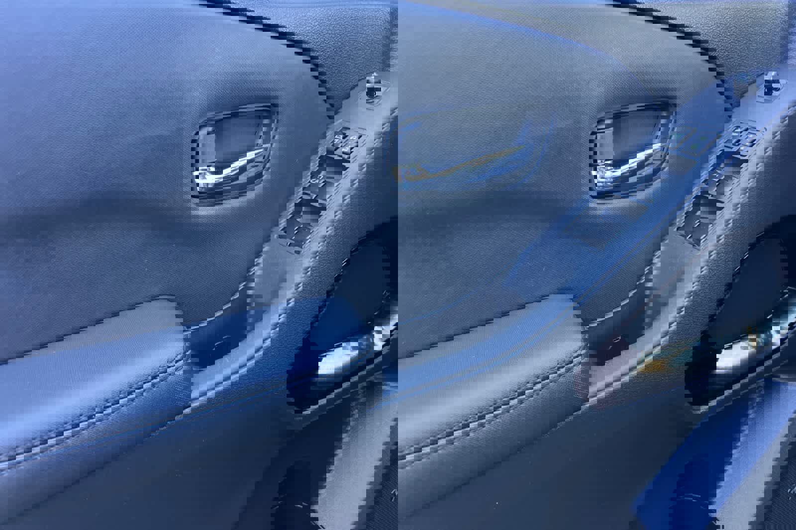 Used 2022 Nissan Frontier Pro-X w/ Pro-X Premium Package image 12