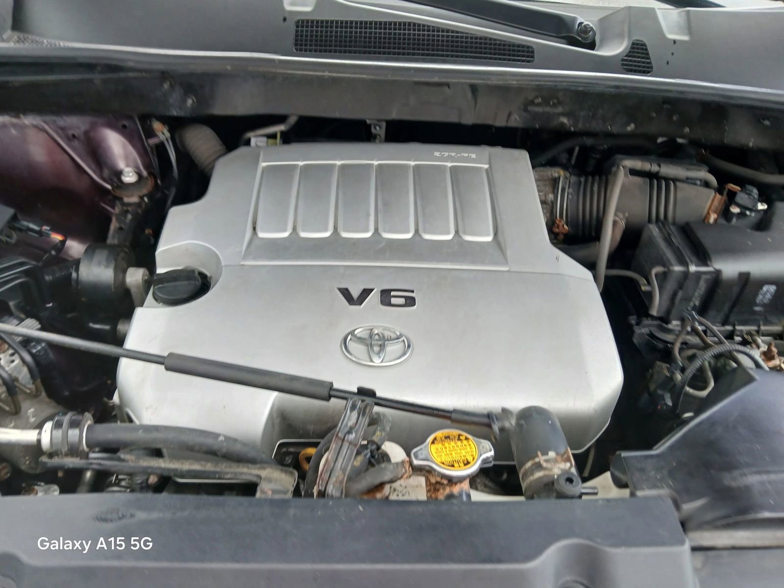 Used 2011 Toyota Highlander Limited w/ Tow Pkg image 23