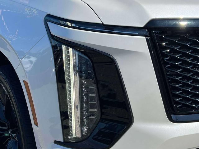Certified 2025 Cadillac Escalade ESV Sport Platinum w/ LPO, ONYX Package AWD/4WD image 8