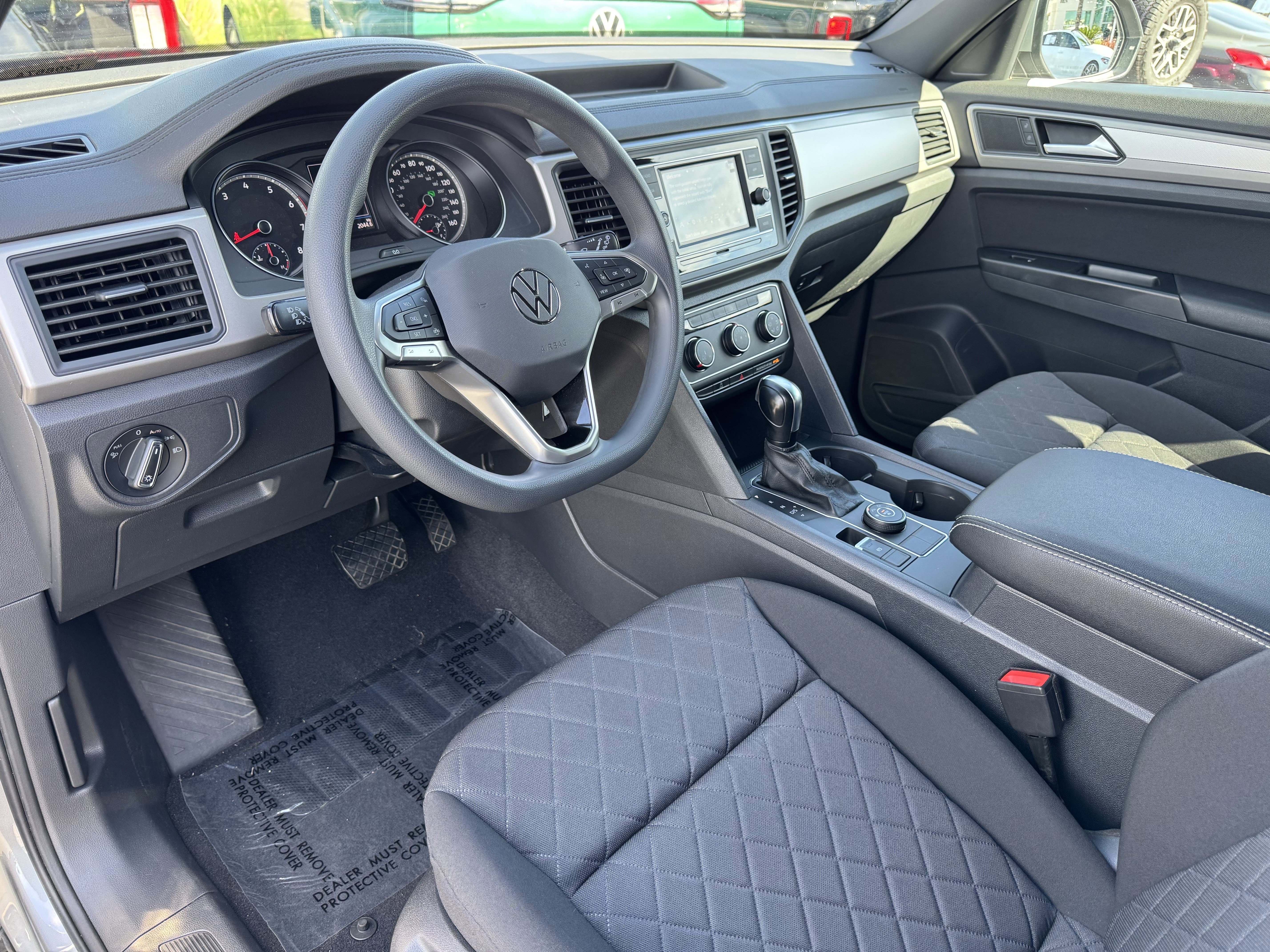 Used 2020 Volkswagen Atlas Cross Sport S image 16