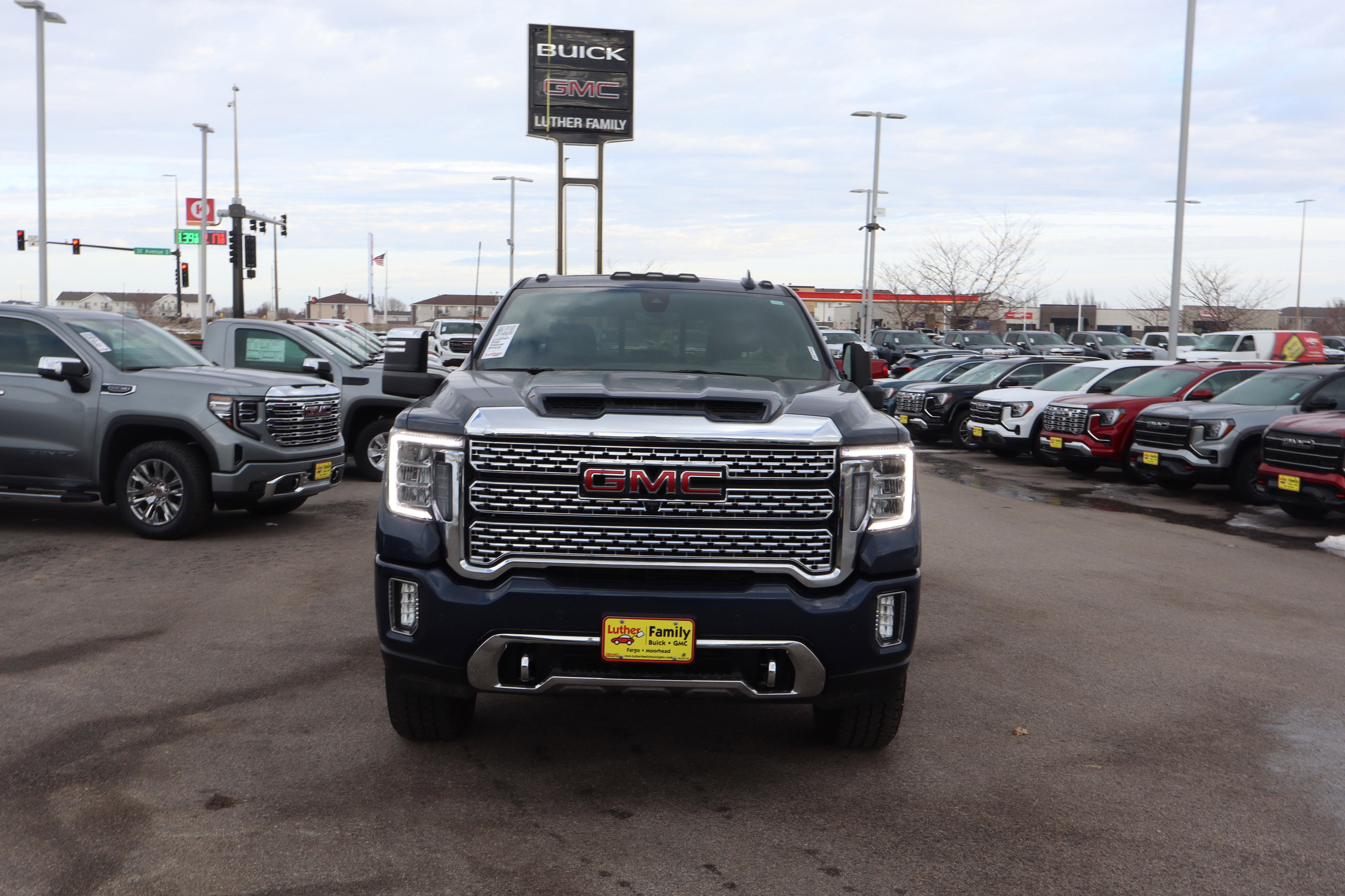 Certified 2021 GMC Sierra 2500 Denali w/ Denali Ultimate Package image 2