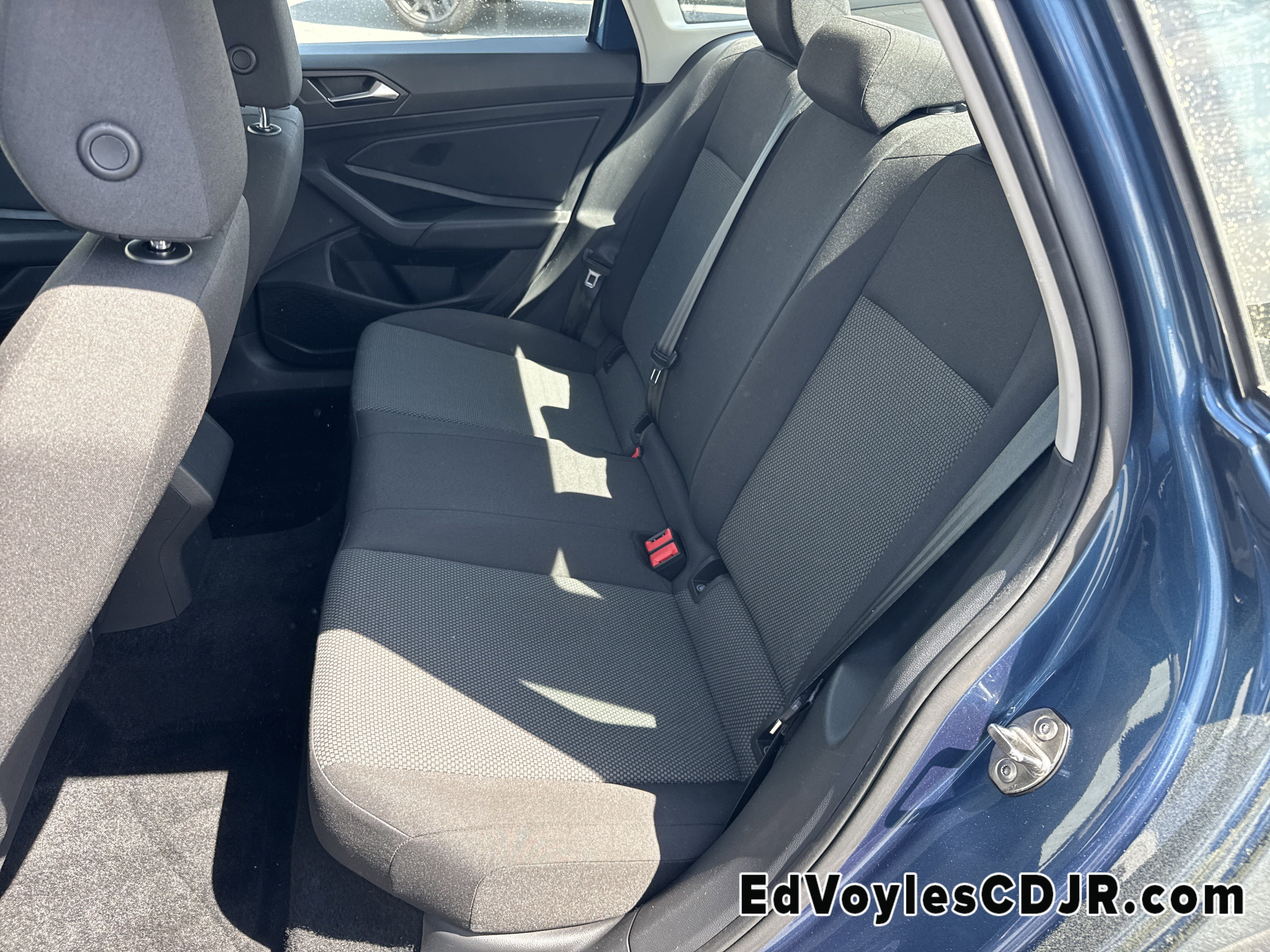 Used 2020 Volkswagen Jetta S w/ Driver Assistance Package image 24