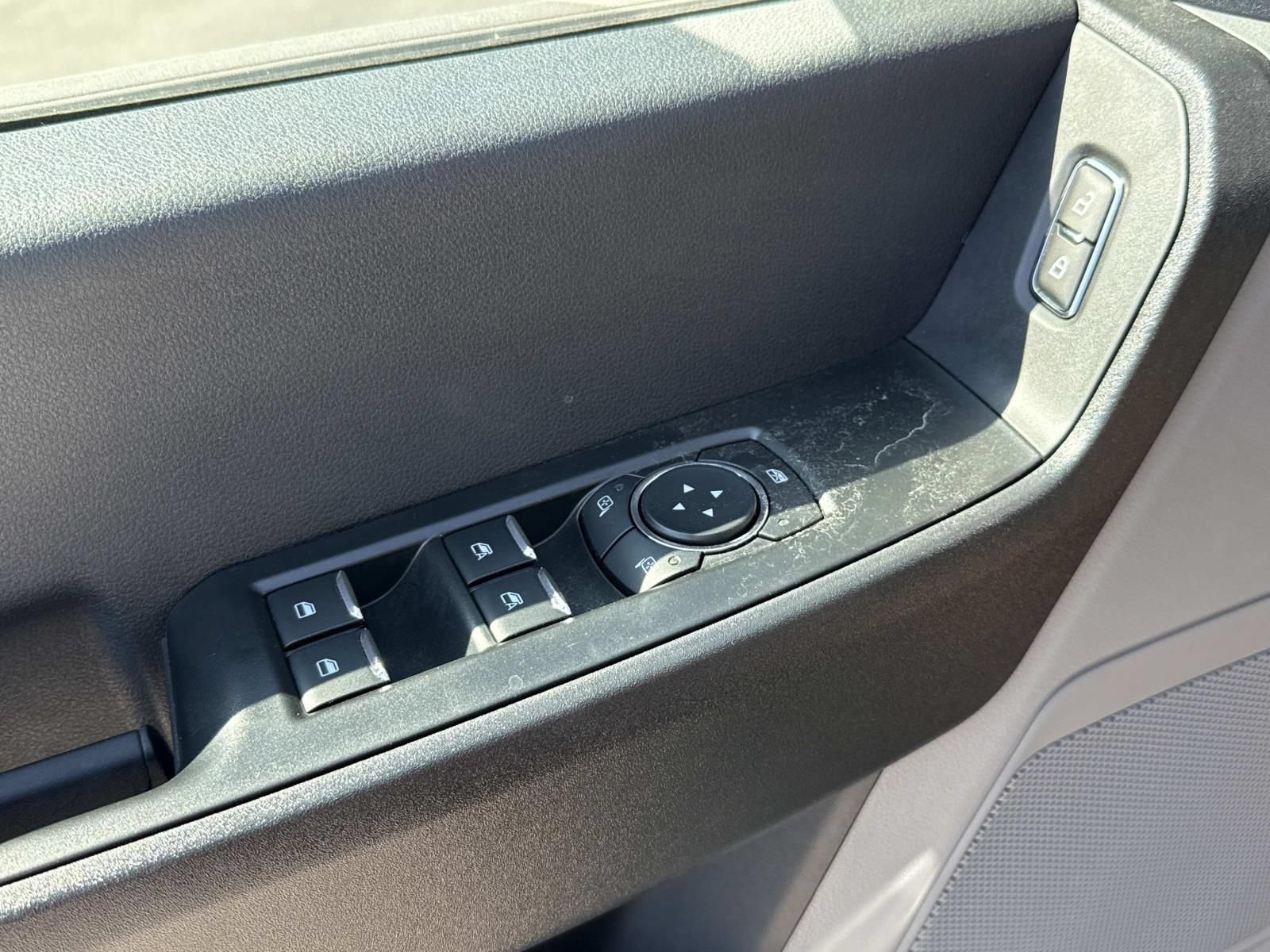 New 2025 Ford F550 4x4 Crew Cab image 19