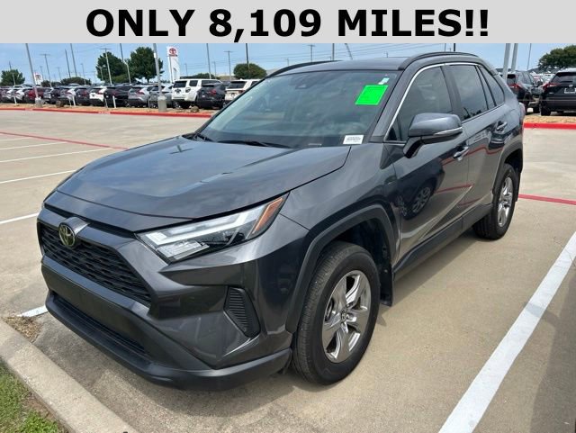 Used 2024 Toyota RAV4 XLE w/ Convenience Package FWD video 2