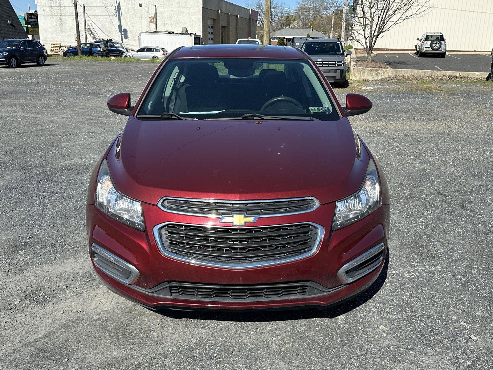 Used 2015 Chevrolet Cruze LT w/ Sun And Sound Package image 3