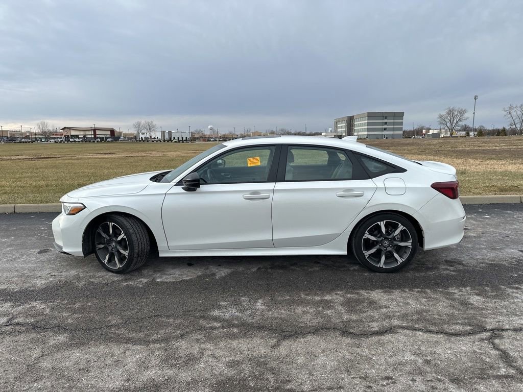 Used 2025 Honda Civic Sport Touring image 10