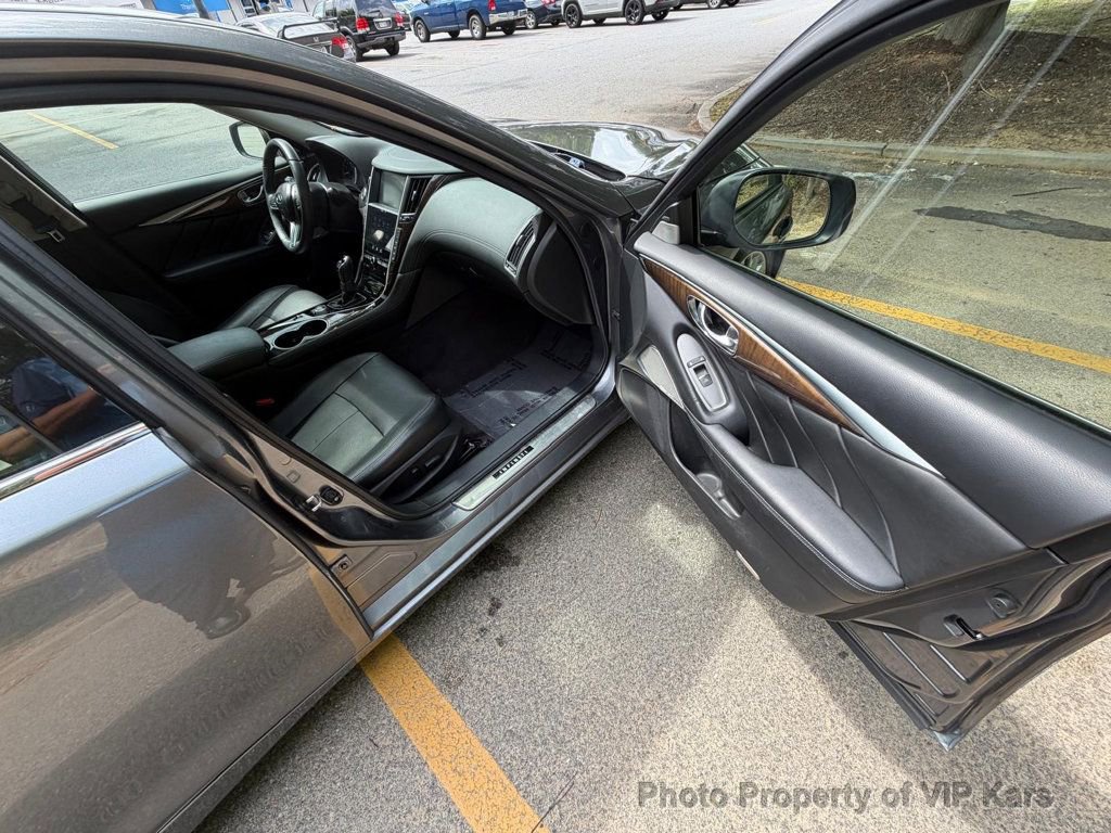 Used 2018 INFINITI Q50 Luxe w/ Sensory Package (Luxe) AWD/4WD image 15